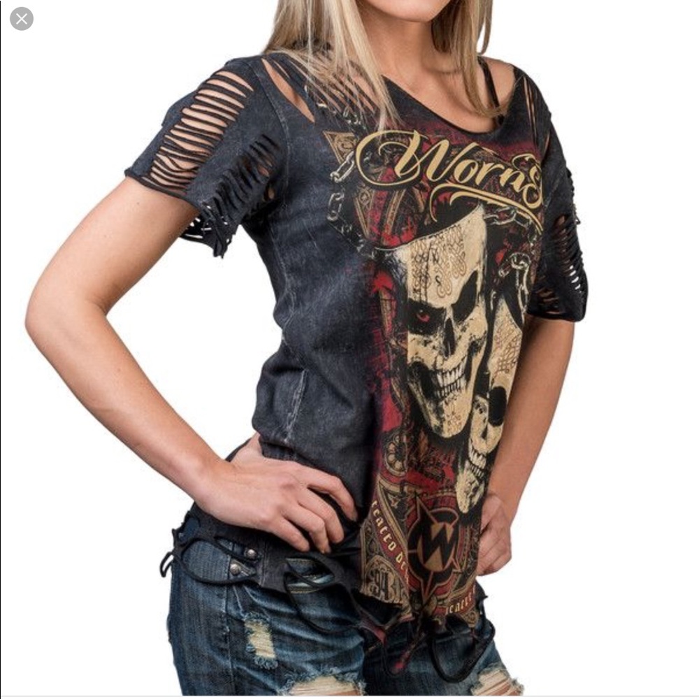 🌟 Wornstar Custom Cut Tee women’s 🌟